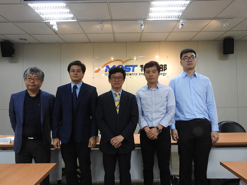 台大跨國研究團隊發現新型催化劑「單原子三價鐵」